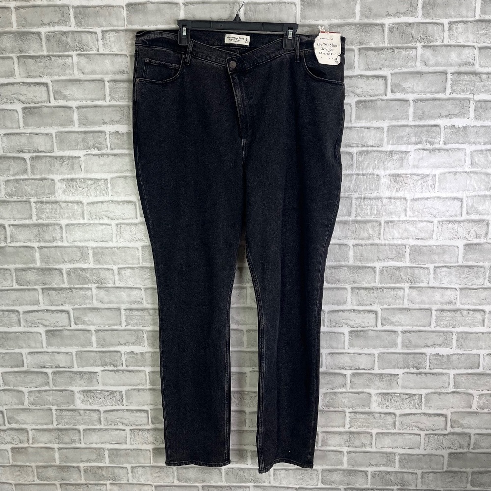 nwt Abercrombie Fitch 90s Slim Straight Ultra High Rise Black Denim Jeans 35 /20